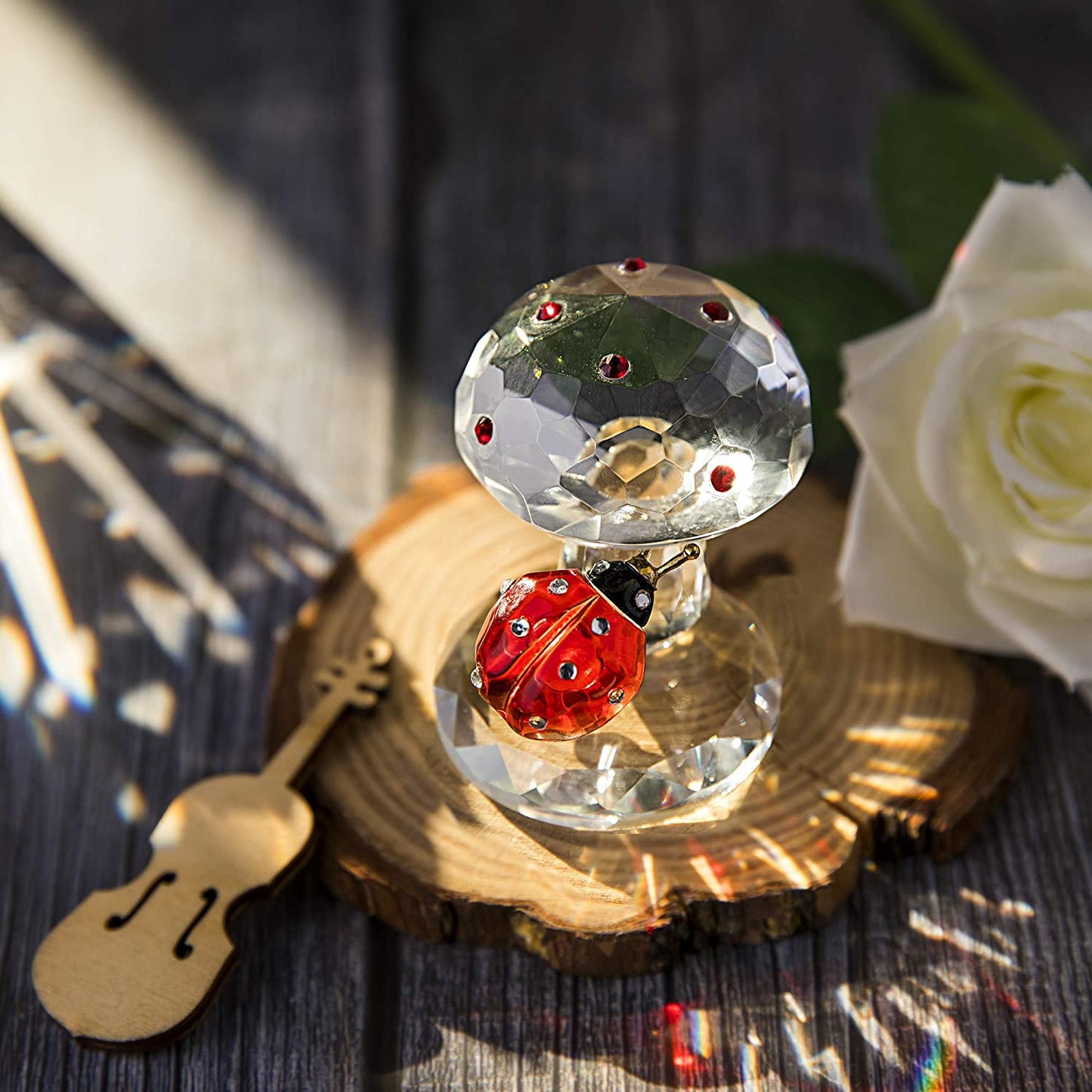 H&D HYALINE & DORA Crystal Ladybug Figurine on Mushroom Figurine Home Table Decor Collectible