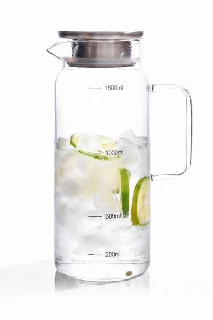 QFkris 1.5L Borosilicate Glass Water Jug, 1.5 Liter Beverage Pitcher with Measuring Scale Markings and Airtight Stainless Steel Lid