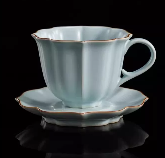 QFkris Premium Crockery Tableware, Handcrafted Petal Shape Celadon Porcelain Cup & Saucer, Elegant Oriental Ceramic Crockery Gift for Tea Lovers