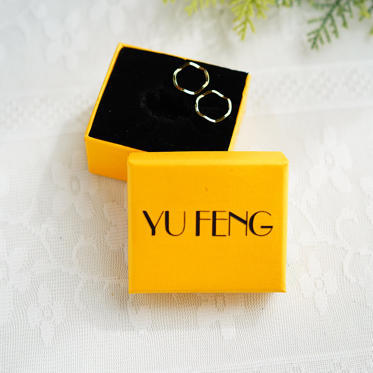 YU FENG 24k Gold Wedding Ring for Women