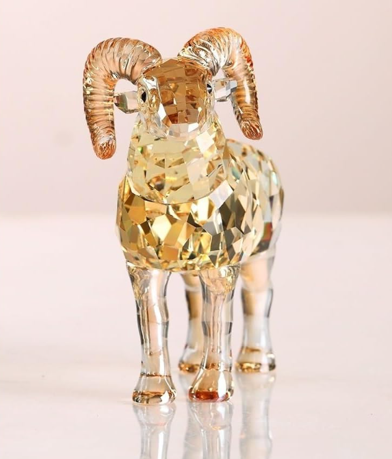 KANPURA Ornaments of crystal, Champagne Crystal Aries Ram Figurine, Multi-Faceted Crystal Sheep Statue, Hand Polished Animal Crystal Ornament for Home Tabletop Display