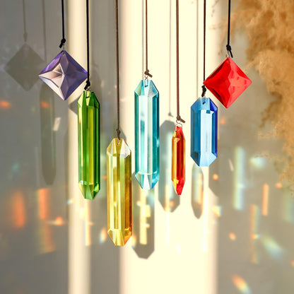 HDCRYSTALGIFTS 7pcs Crystal Prisms Suncatchers for Windows Hanging Rainbow Chakra Sun Catchers Indoor Windows Outdoor Home Garden Decor Gift For Mom Women