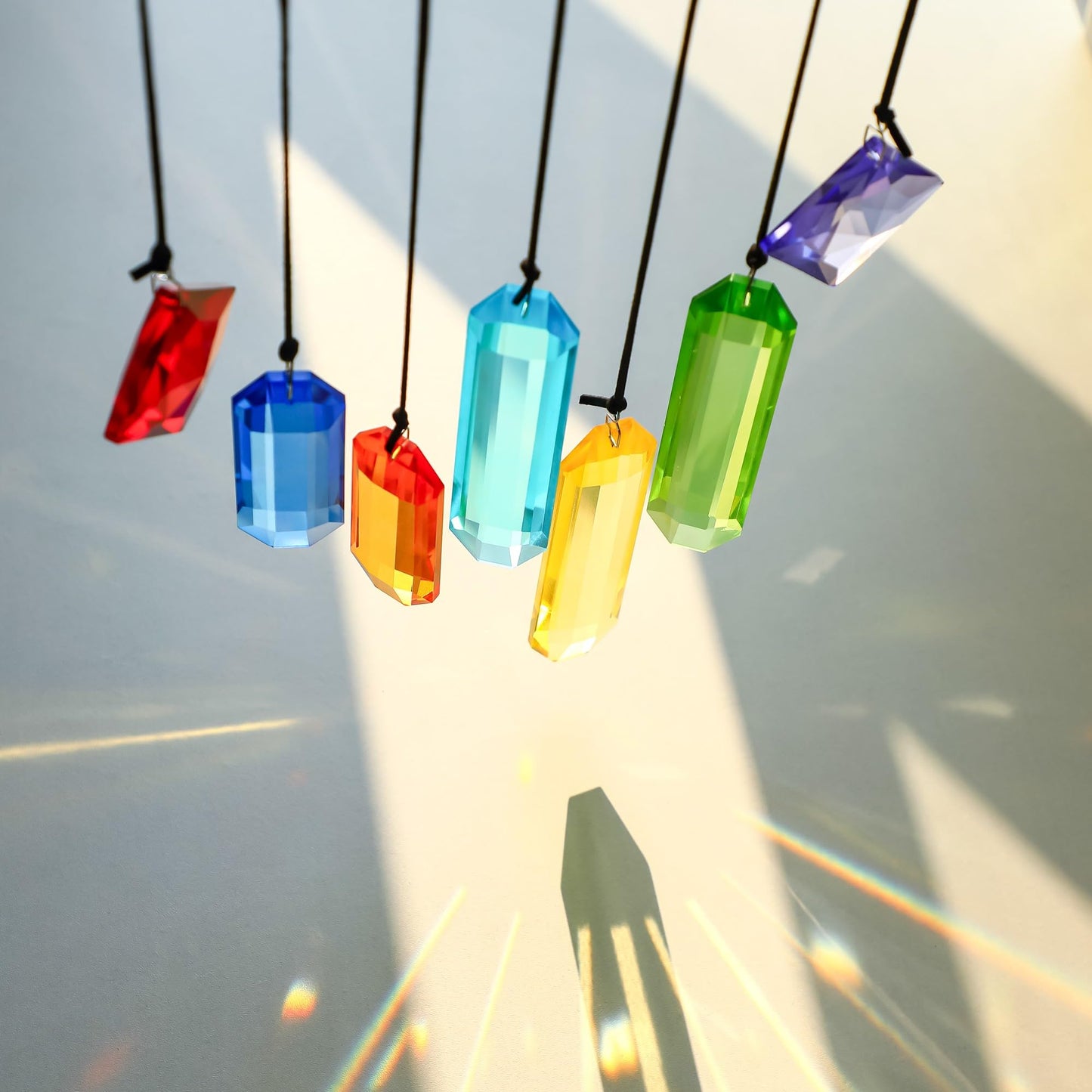 HDCRYSTALGIFTS 7pcs Crystal Prisms Suncatchers for Windows Hanging Rainbow Chakra Sun Catchers Indoor Windows Outdoor Home Garden Decor Gift For Mom Women