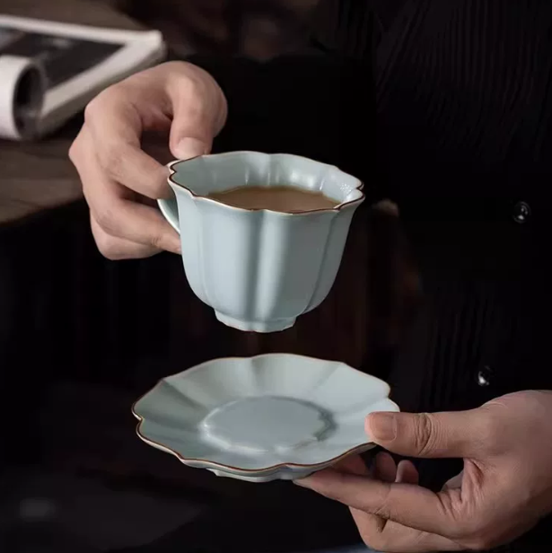 QFkris Premium Crockery Tableware, Handcrafted Petal Shape Celadon Porcelain Cup & Saucer, Elegant Oriental Ceramic Crockery Gift for Tea Lovers