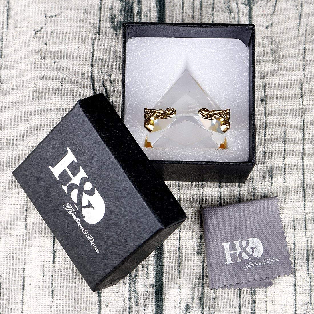 H&D HYALINE & DORA Pyramid Prism 2.4"- Meditation Crystals Home Art Decor