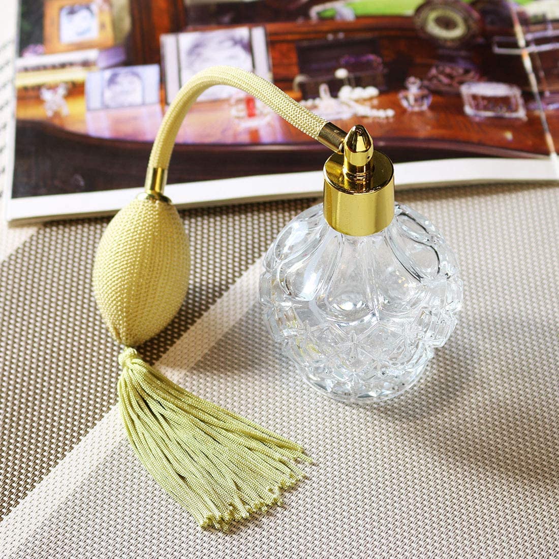 H&D HYALINE & DORA Charming Clear Checked Carved Glass Empty Refillable Perfume Bottle with Spray Atomizer